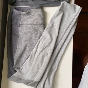Outdoor voices two tone grey leggings